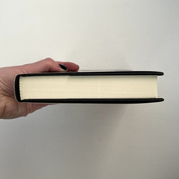 The Fame Game Lauren Conrad Hand Signed Book First Edition 1/1 Hardcover New - Picture 6 of 7